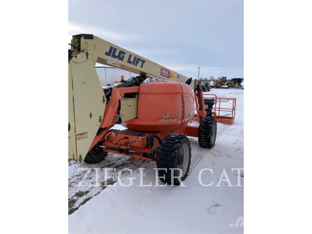JLG 600AJ Bomlifte med knækarm