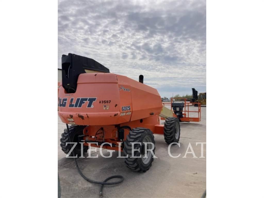 JLG 600S Bomlifte med knækarm