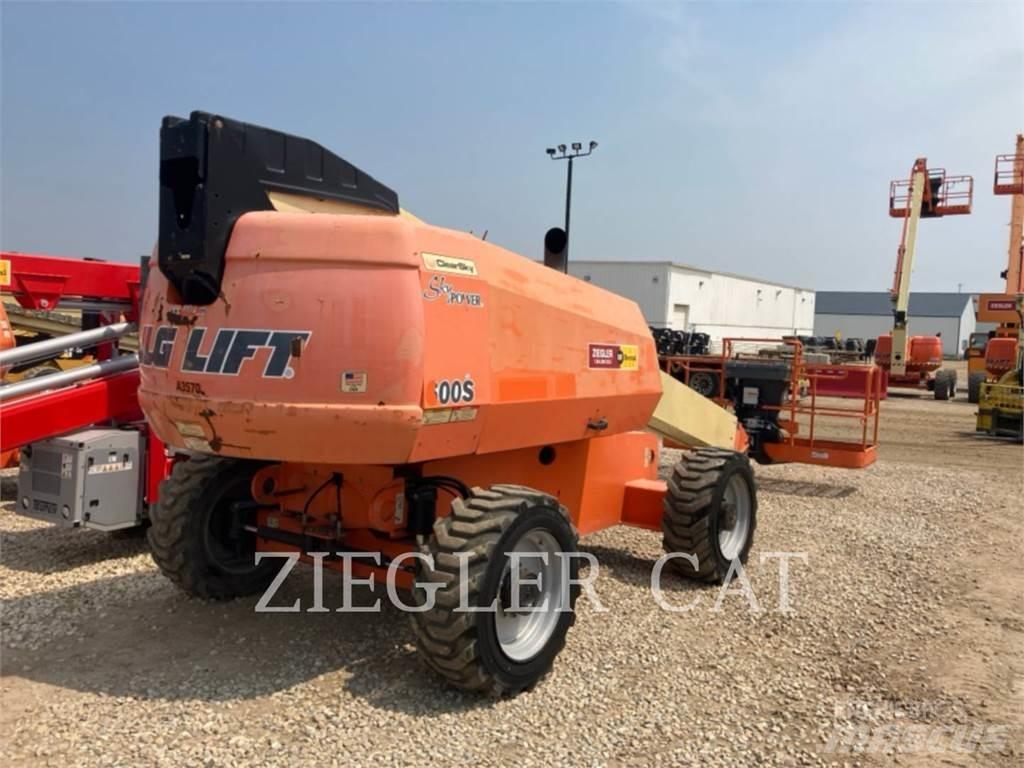 JLG 600S Bomlifte med knækarm