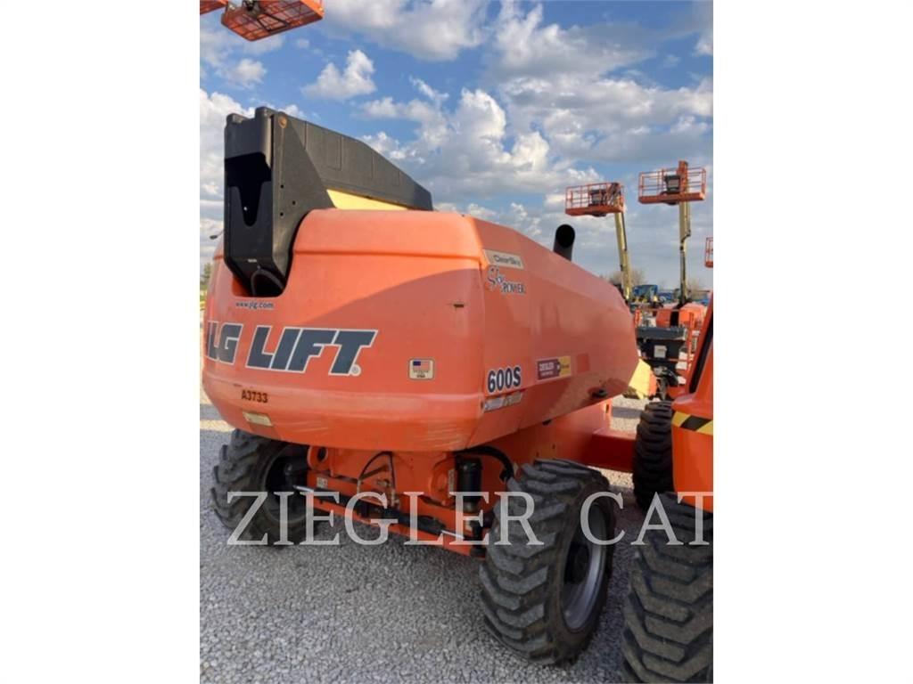 JLG 600S Bomlifte med knækarm