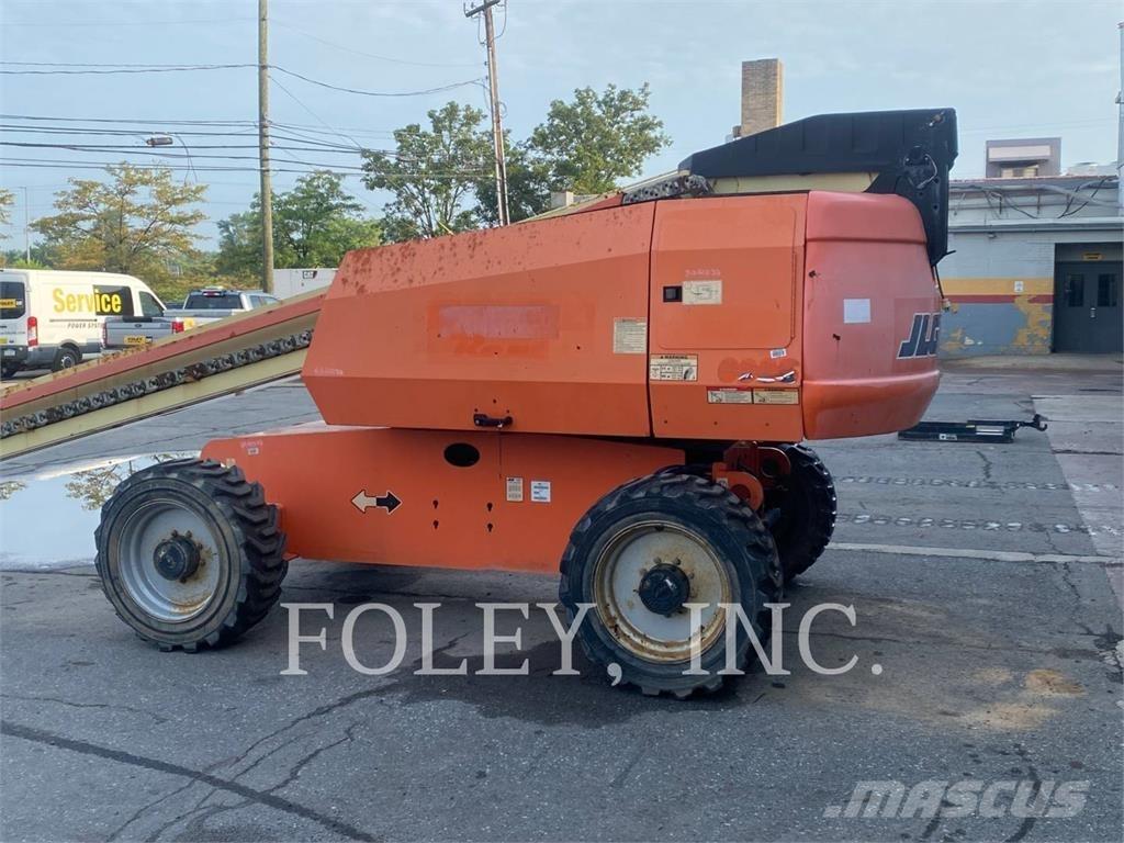 JLG 600S Bomlifte med knækarm