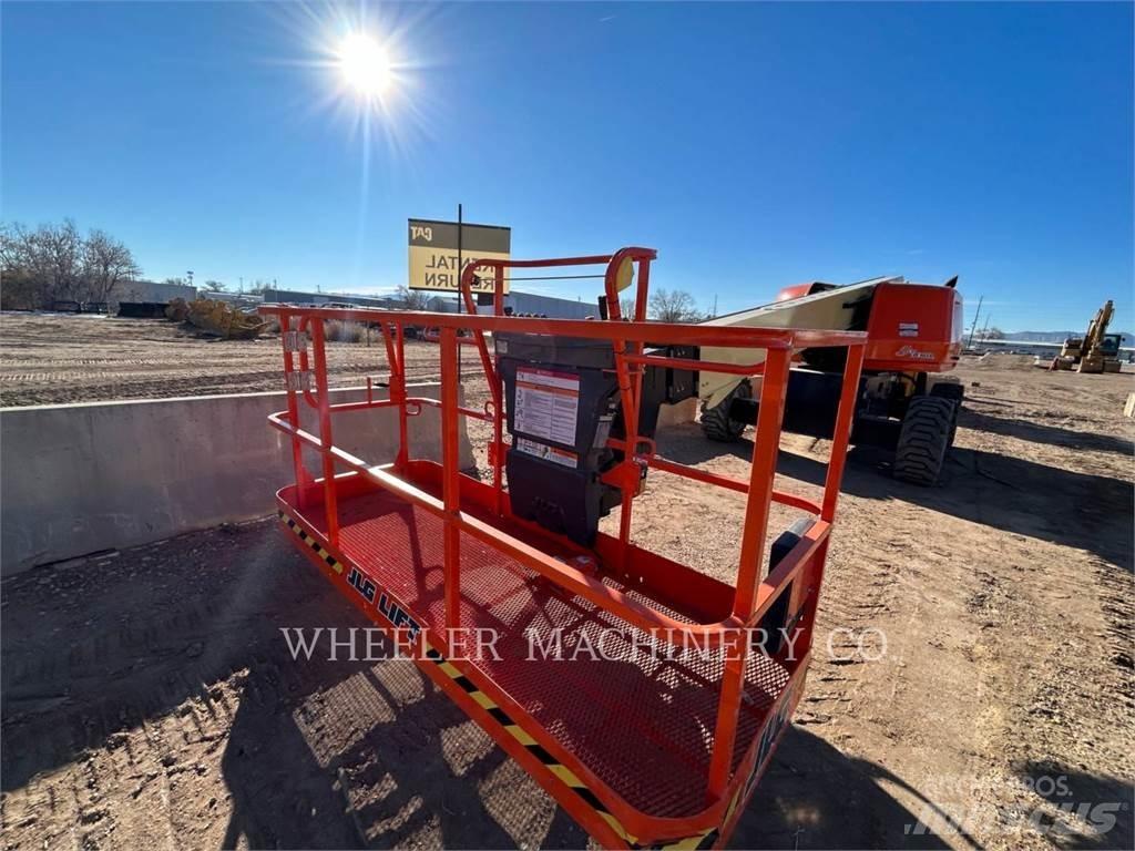 JLG 600S SP Bomlifte med knækarm