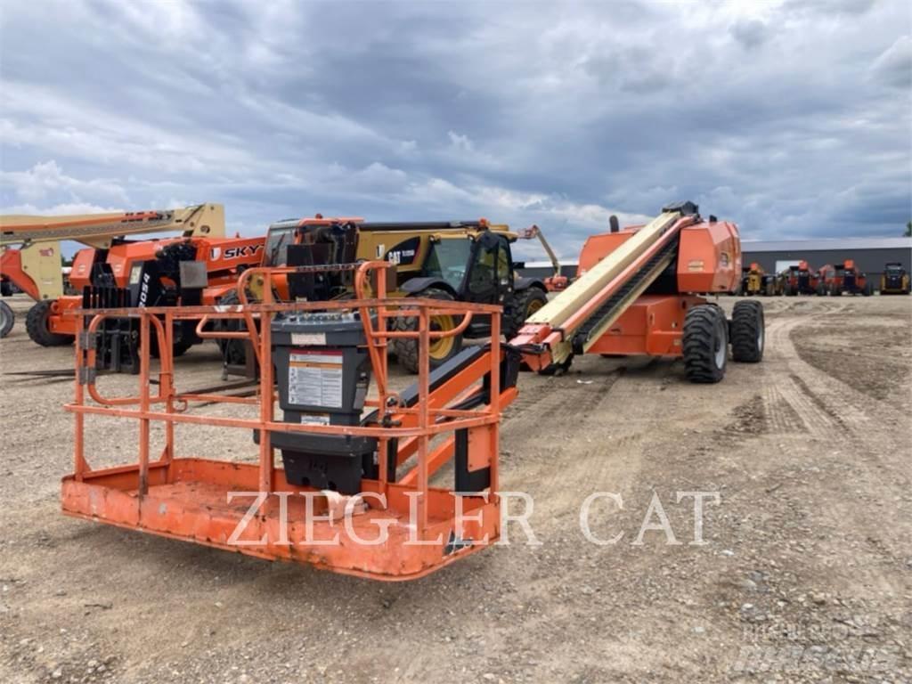 JLG 660SJ Bomlifte med knækarm