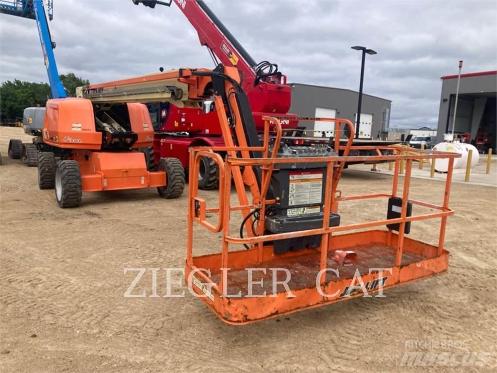 JLG 660SJ Bomlifte med knækarm