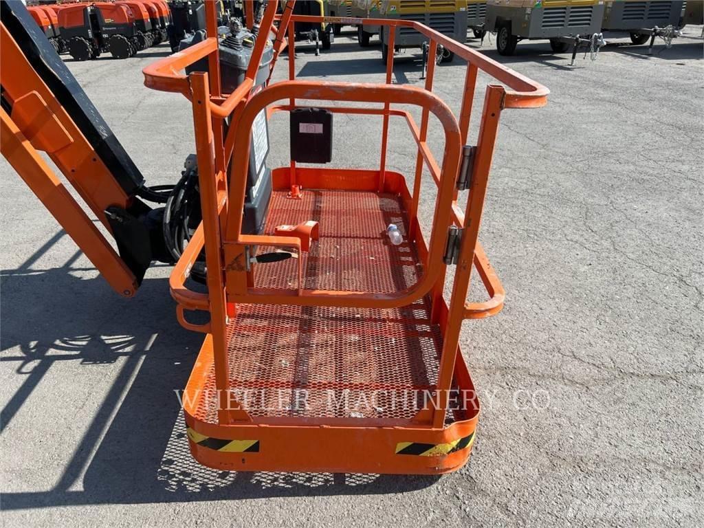 JLG 660SJ SP Bomlifte med knækarm