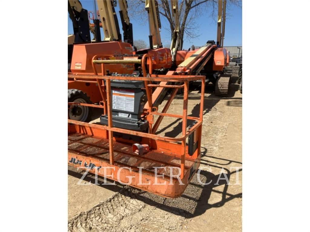 JLG 660SJC Bomlifte med knækarm