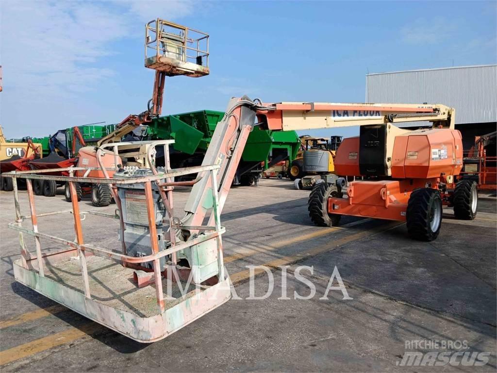 JLG 800 AJ Bomlifte med knækarm