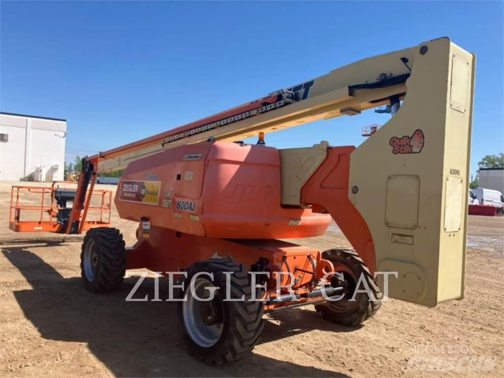 JLG 800AJ Bomlifte med knækarm