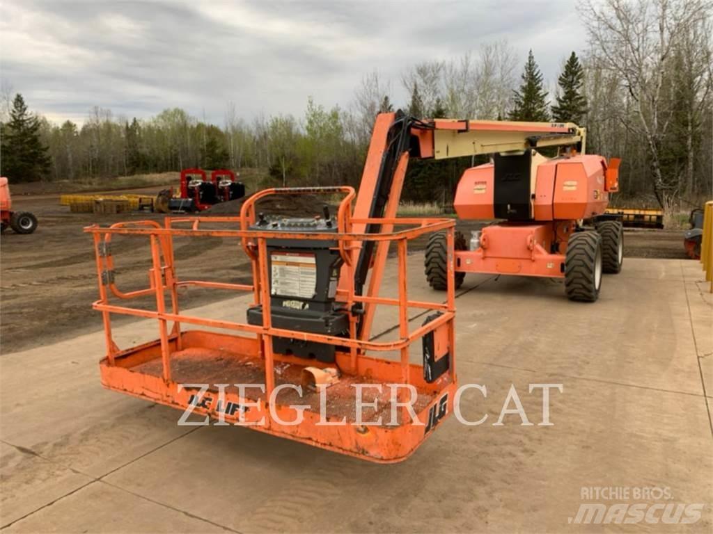 JLG 800AJ Bomlifte med knækarm