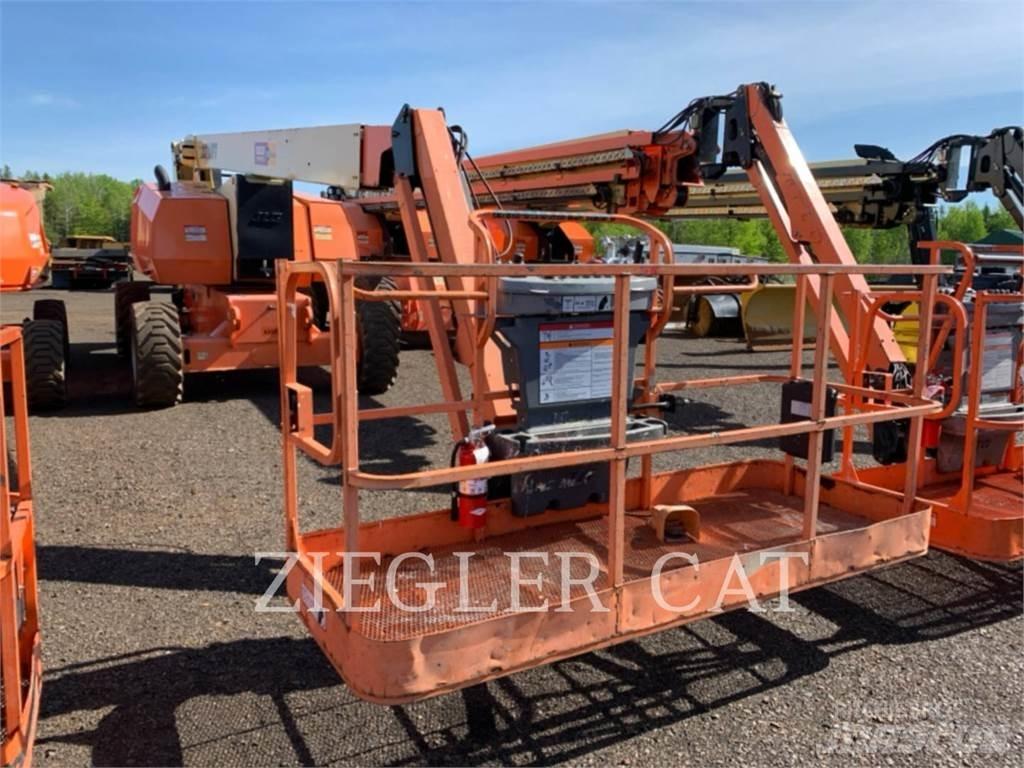 JLG 800AJ Bomlifte med knækarm