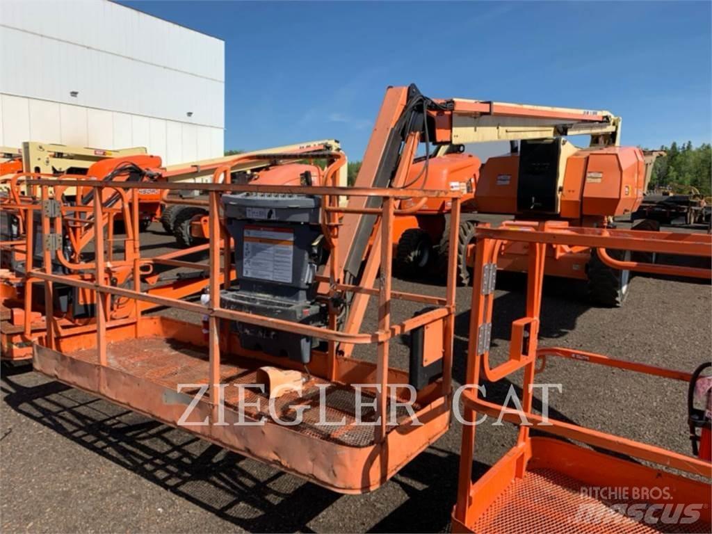 JLG 800AJ Bomlifte med knækarm