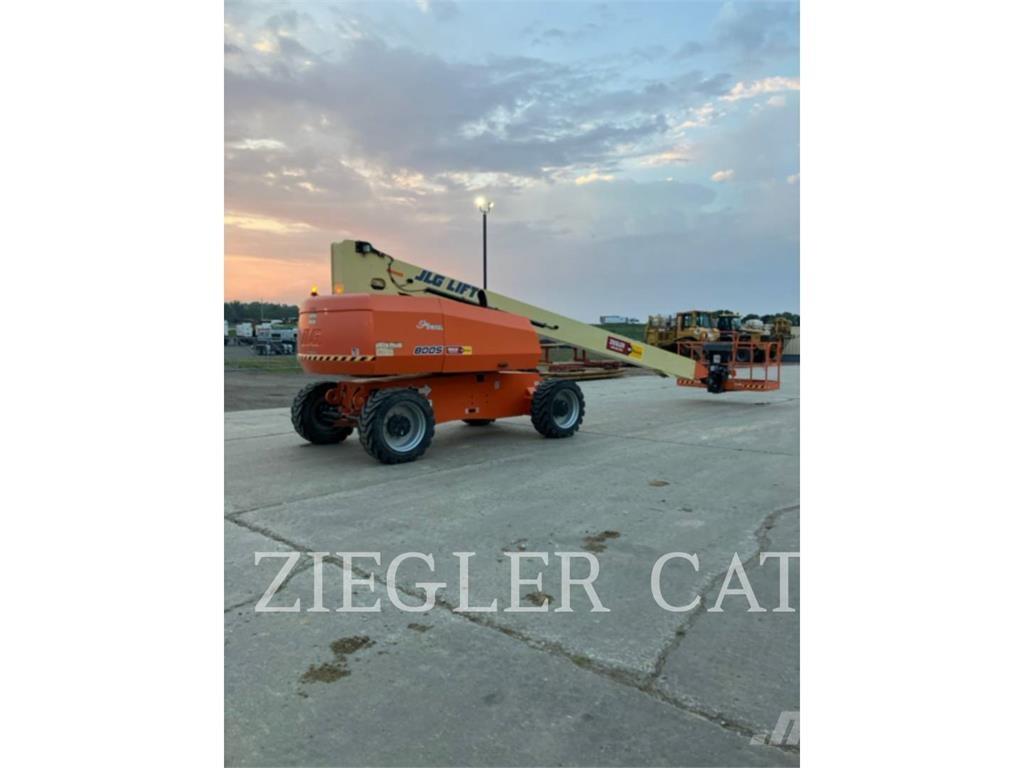 JLG 800S Bomlifte med knækarm