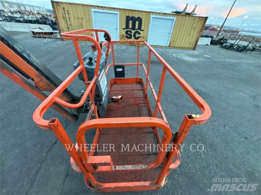 JLG 860SJ Bomlifte med knækarm
