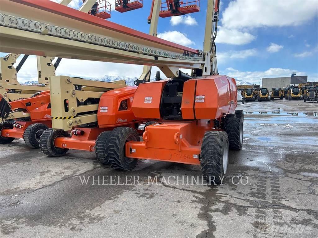 JLG 860SJ SP Bomlifte med knækarm