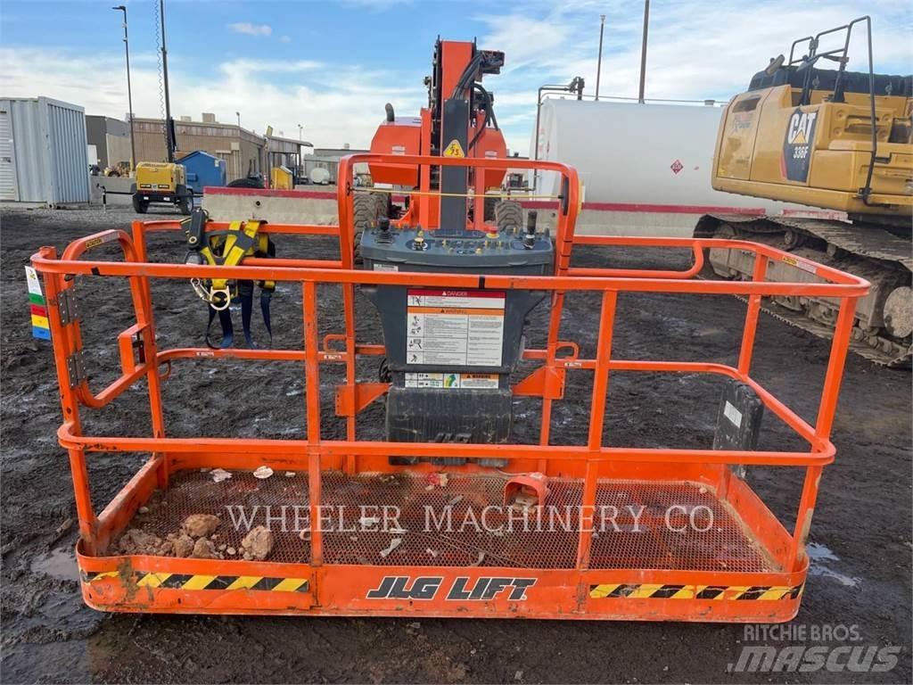 JLG 860SJ SP Bomlifte med knækarm