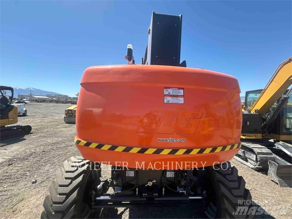 JLG 860SJ SP Bomlifte med knækarm