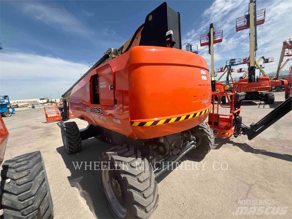 JLG 860SJ SP Bomlifte med knækarm