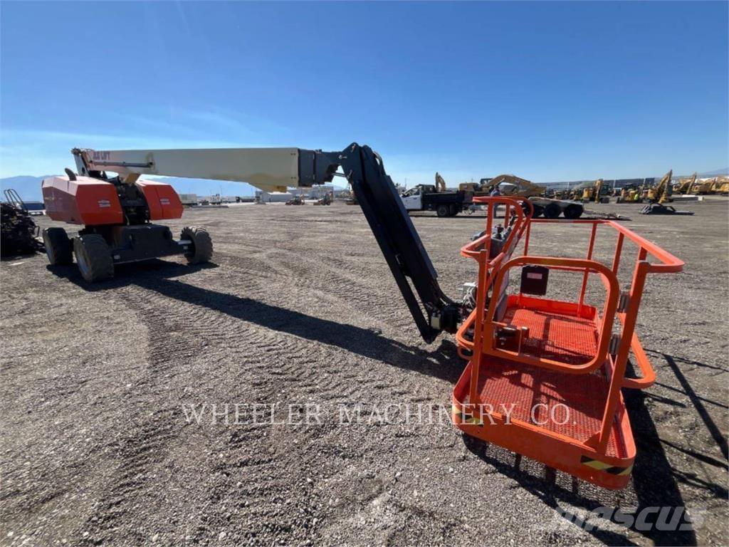 JLG 860SJ SP Bomlifte med knækarm