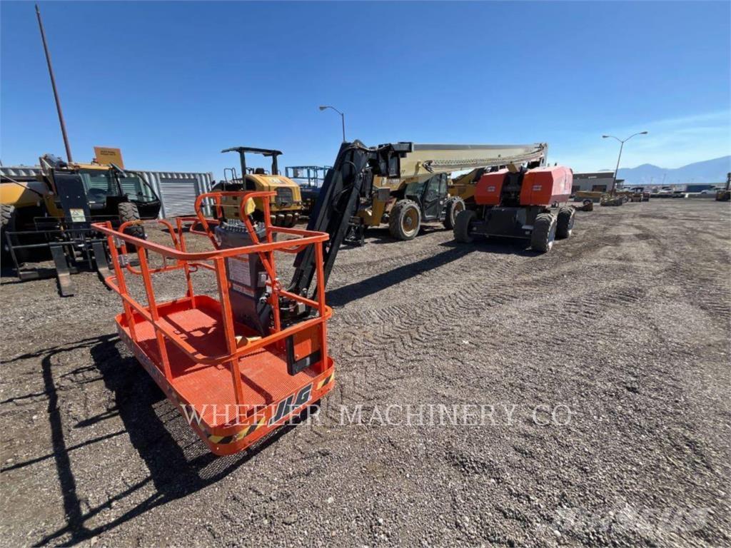 JLG 860SJ SP Bomlifte med knækarm