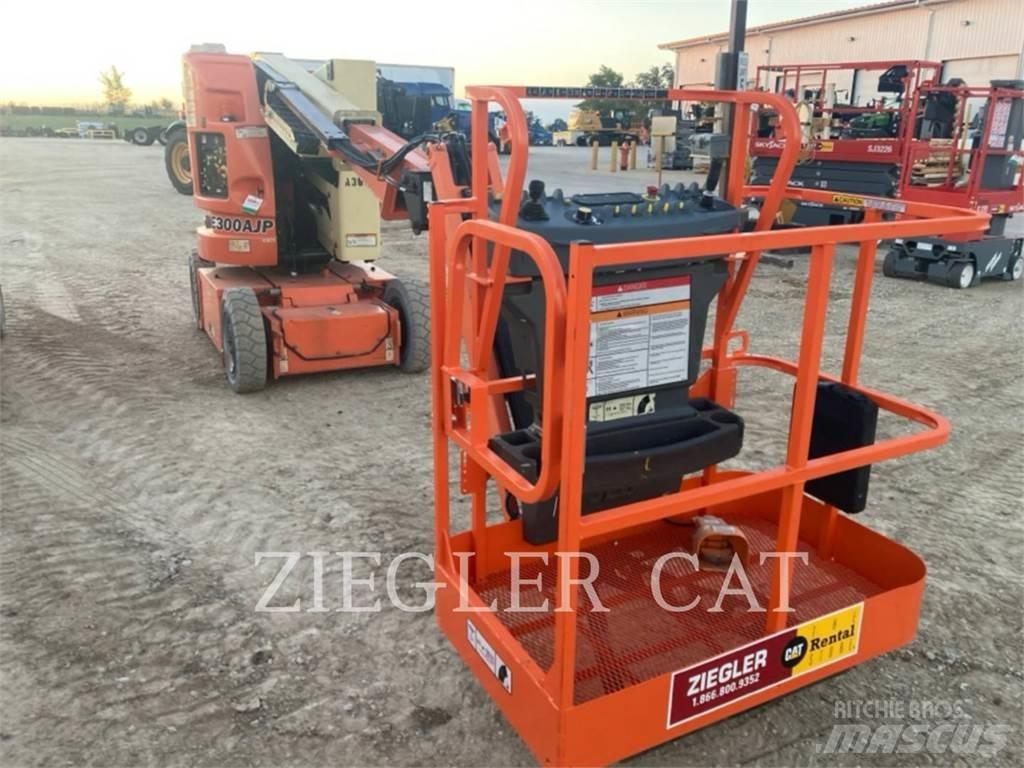 JLG E300AJP Bomlifte med knækarm