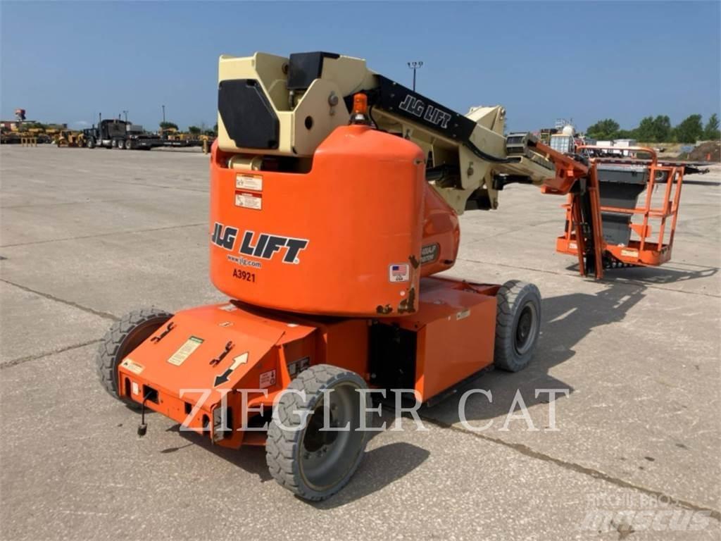 JLG E400AJPN Bomlifte med knækarm