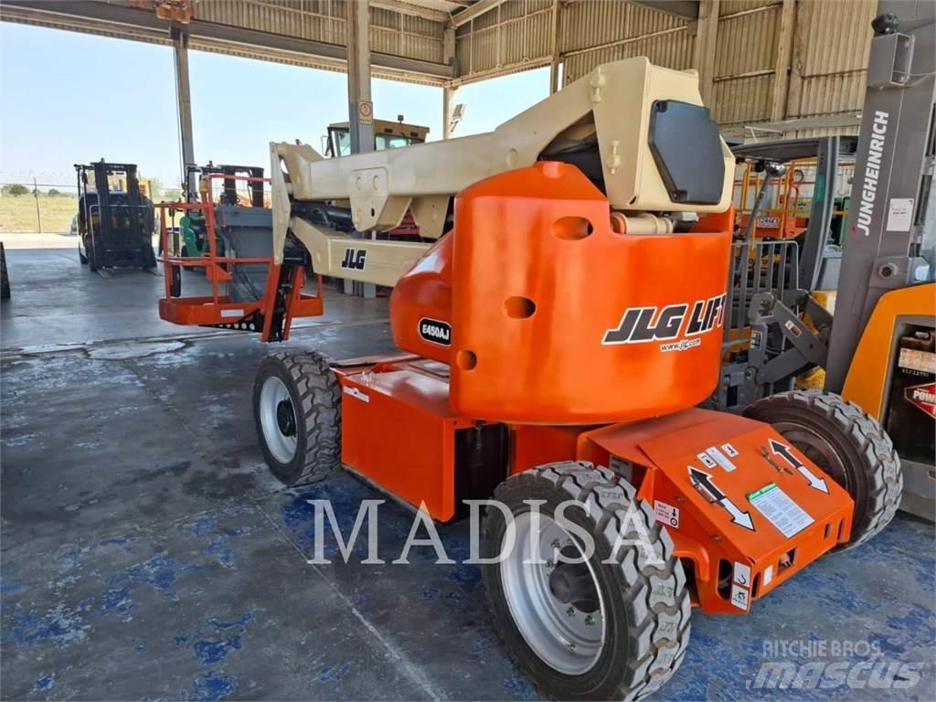 JLG E450AJ Bomlifte med knækarm