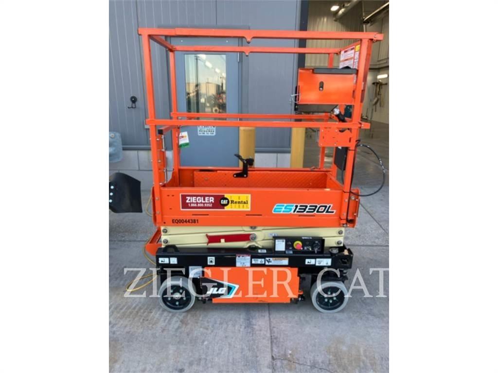 JLG ES1330L Saxlifte