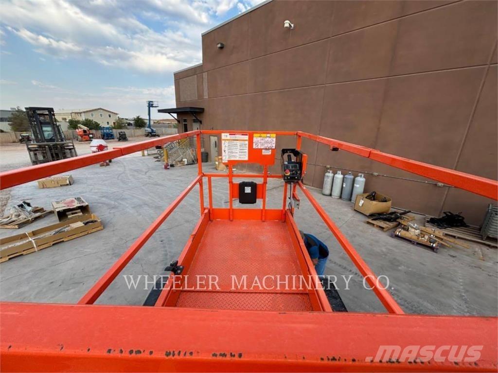 JLG ES3246 Saxlifte