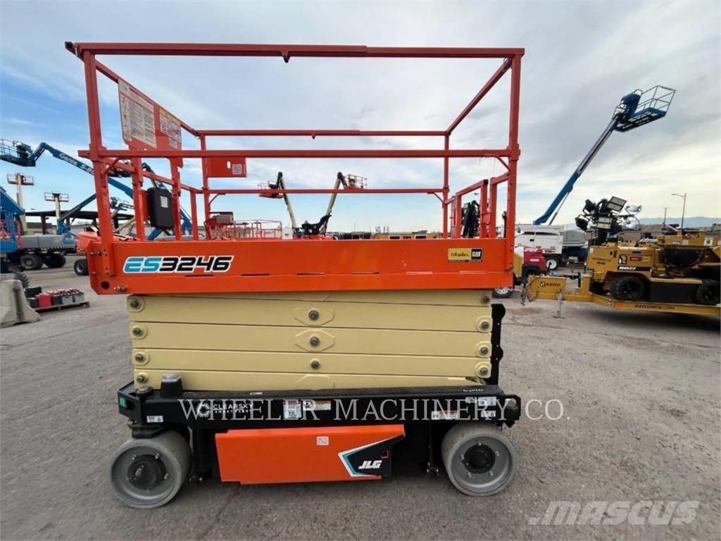 JLG ES3246 Saxlifte