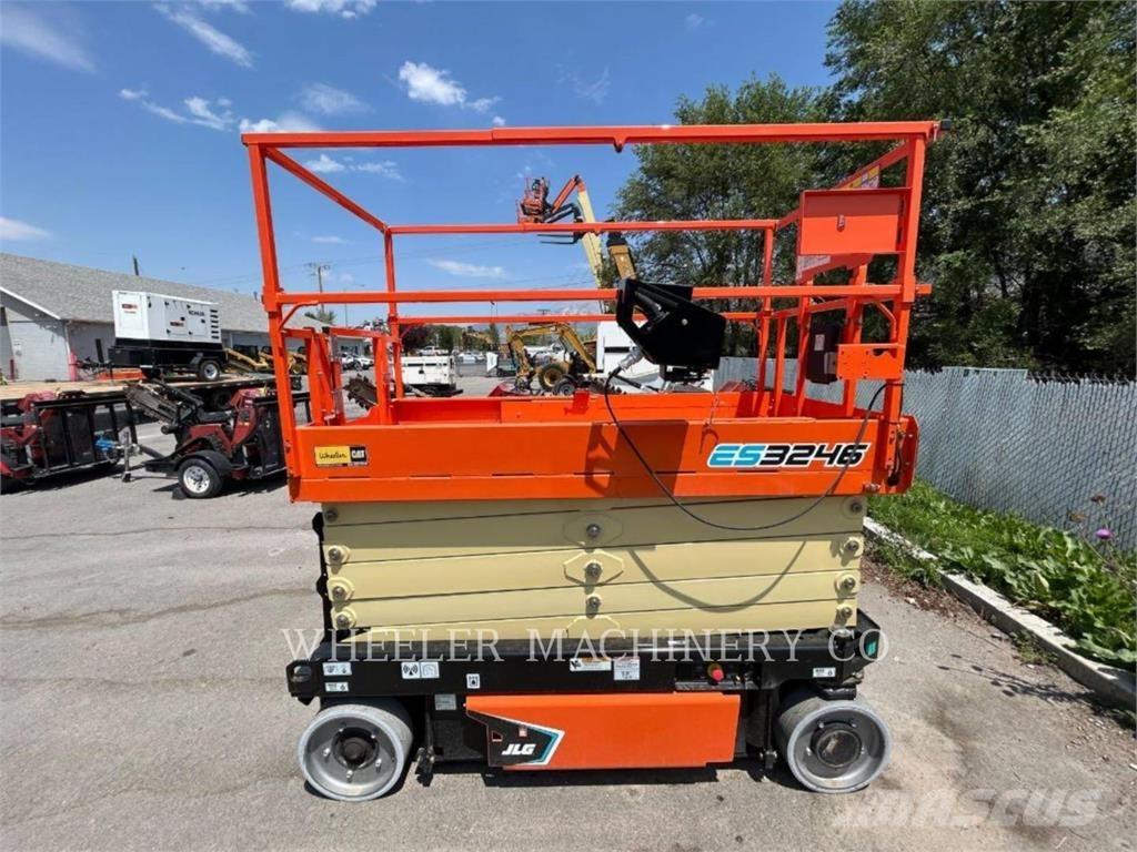 JLG ES3246 Saxlifte