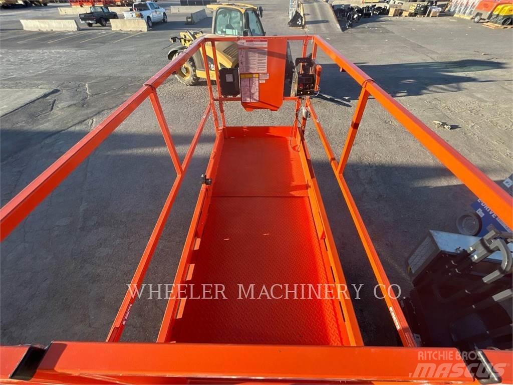JLG R4045 Saxlifte