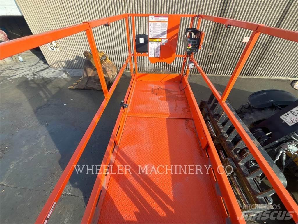 JLG R4045 Saxlifte