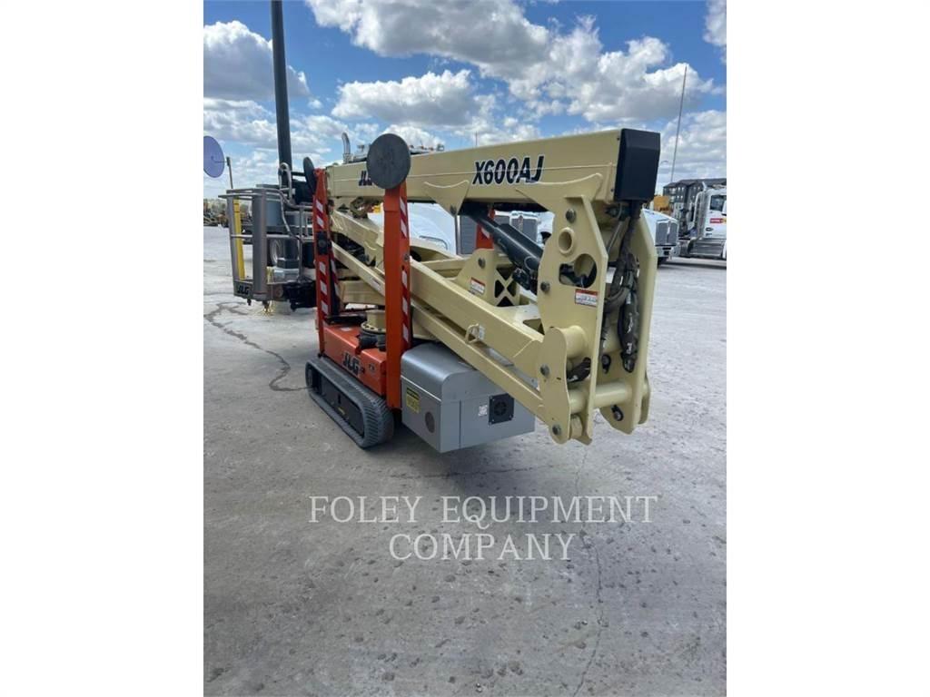 JLG X600AJ Bomlifte med knækarm