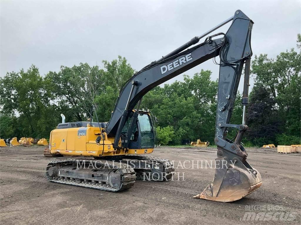 John Deere 210G Gravemaskiner på larvebånd