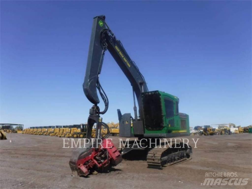 John Deere 2154G Gravemaskiner på larvebånd