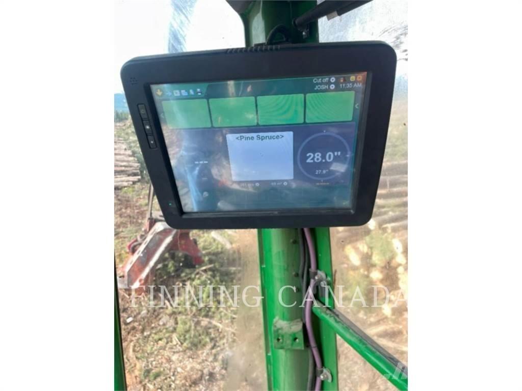 John Deere 2154G Gravemaskiner til skovbrug