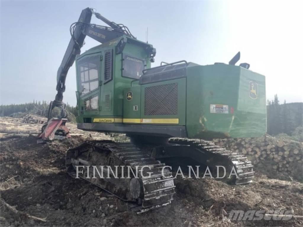 John Deere 2154G Gravemaskiner til skovbrug