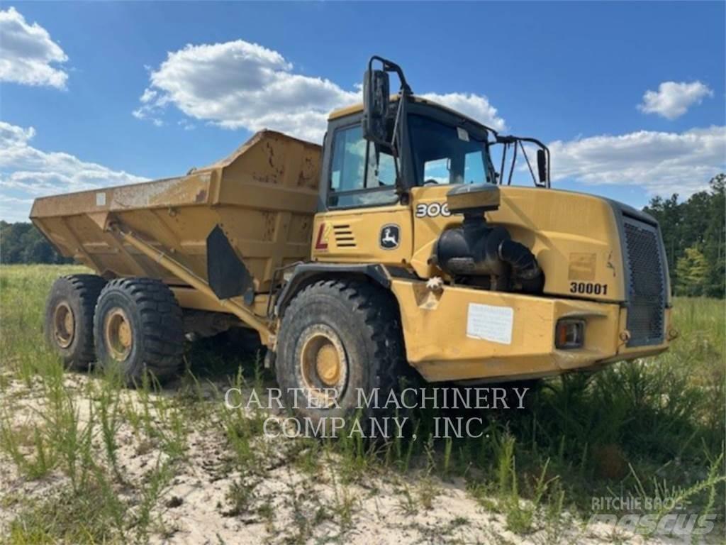 John Deere 300D Terrængående lastbiler