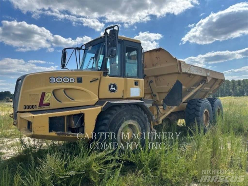 John Deere 300D Terrængående lastbiler