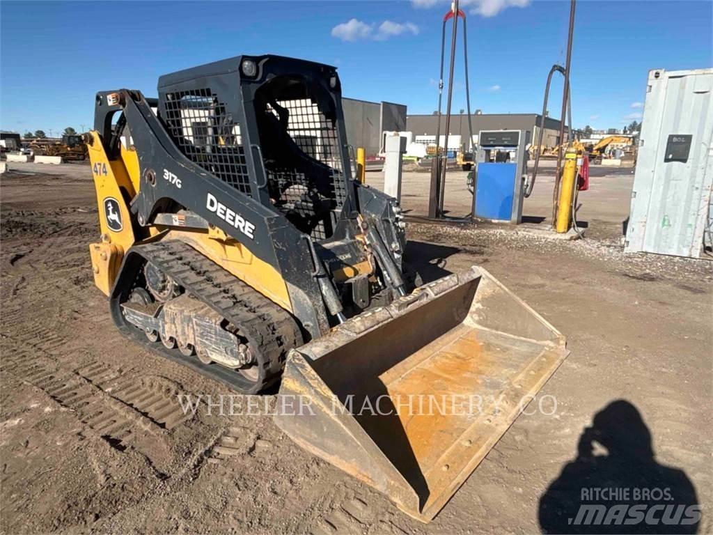 John Deere 317G CTL Larvebåndslæssere
