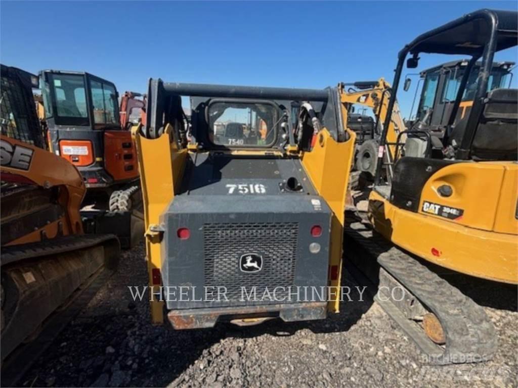 John Deere 318G SSL Minilæsser - skridstyret
