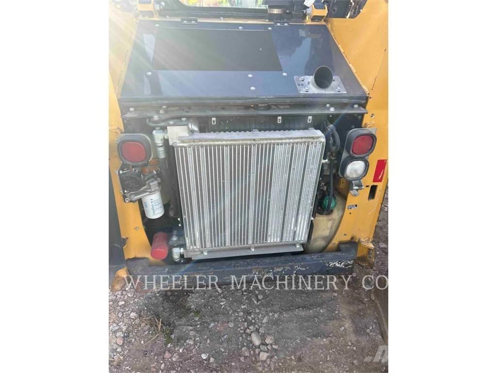 John Deere 318G SSL Minilæsser - skridstyret