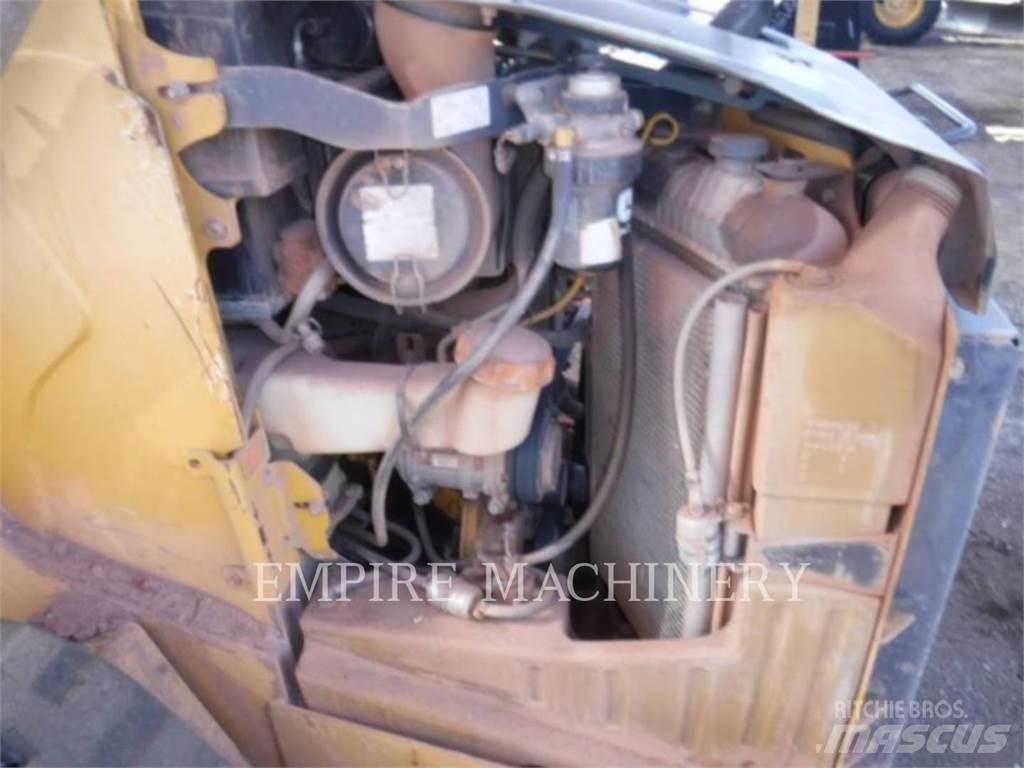 John Deere 323D Minilæsser - skridstyret