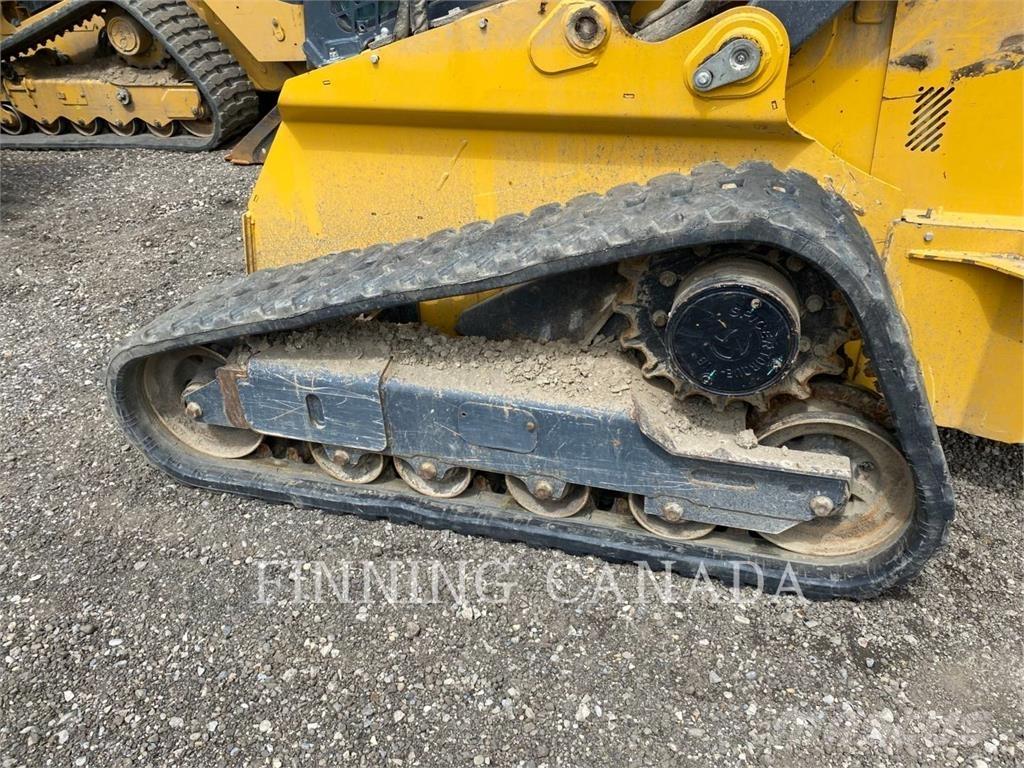 John Deere 325G Larvebåndslæssere