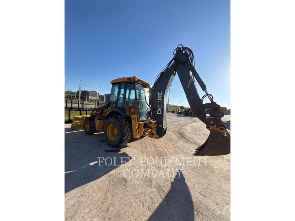 John Deere 410L Rendegravere