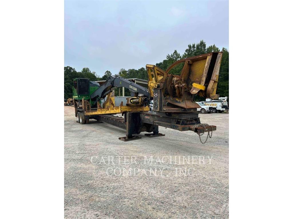 John Deere 437E Knuckleboom læssere