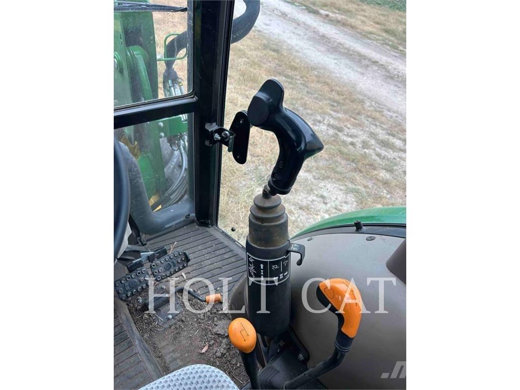 John Deere 5075E Traktorer
