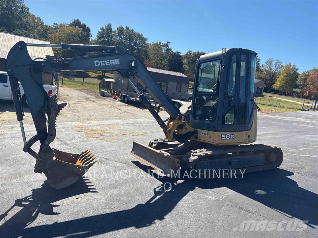 John Deere 50D Gravemaskiner på larvebånd