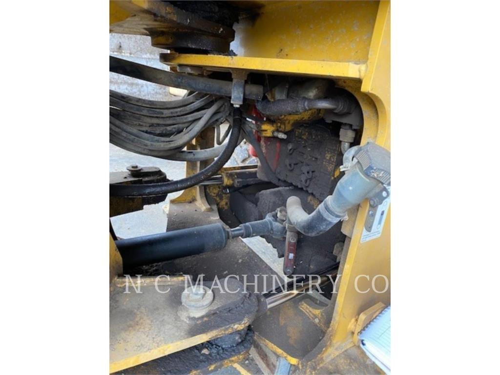 John Deere 544J Læssemaskiner på hjul