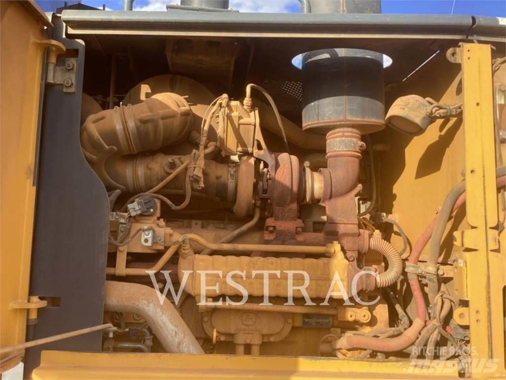John Deere 670G Vejhøvle / Gradere